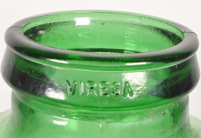 Lot 194 - VINTAGE 20TH CENTURY PRESSED GLASS CARBOY