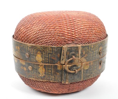 Lot 428 - VINTAGE CHINESE WICKER STORAGE BASKET