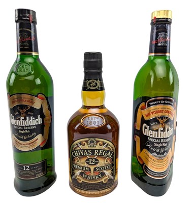 Lot 185 - THREE BOTTLES OF SINGLE MALT & BLENDED SCOTCH WHISKY