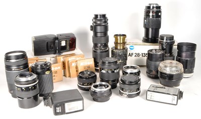 Lot 455 - COLLECTION OF VINTAGE CAMERA LENSES & ACCESSORIES