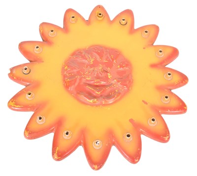 Lot 57 - VINTAGE FAIRGROUND FUNFAIR FIBERGLASS DECORATIVE WALL PANEL IN SUNBURST FORM
