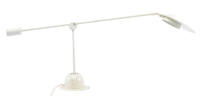 Lot 173 - MANNER OF ARTEMIDE - VINTAGE MID CENTURY 1970S UFO COUNTER BALANCE ARCHITECT'S DESK TOP LAMP