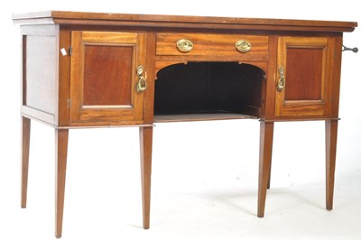 Lot 641 - EDWARDIAN MAHOGANY TILE TOP WASHSTAND / TABLE