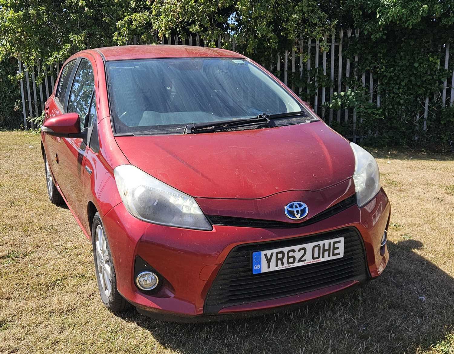 Lot 800 - YR62 OHE - TOYOTA YARIS T4 HYBRID AUTO 1.4 FIVE DOOR - 55,000 MILES - MOT OCT 25
