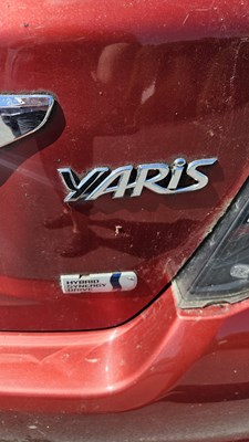 Lot 800 - YR62 OHE - TOYOTA YARIS T4 HYBRID AUTO 1.4 FIVE DOOR - 55,000 MILES - MOT OCT 25
