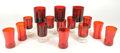Lot 11 - COLLECTION OF VINTAGE 1970S FRENCH RED DRINKING GLASSES
