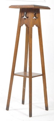 Lot 724 - EARLY 20TH CENTURY ARTS & CRAFTS OAK PLANT STAND