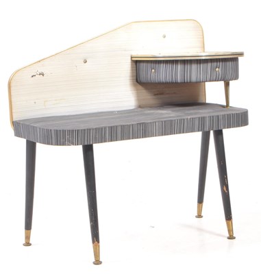 Lot 559 - BRITISH MODERN DESIGN - RETRO MID CENTURY VINYL TELELPHONE SEAT