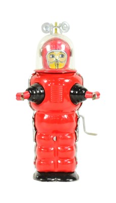 Lot 568 - TINPLATE TOYS - VINTAGE JAPANESE TIN TOM TOY ROBOT