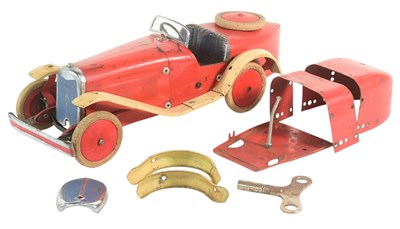 Lot 4 - 1930S MECCANO NO 2 CONSTRUCTOR CAR IN CREAM / RED