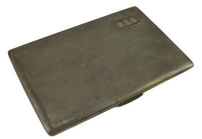 Lot 39 - 20TH CENTURY GEORGE VI HALLMARKED SILVER CIGARETTE CASE