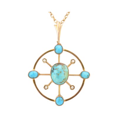 Lot 34 - EARLY 20TH CENTURY TURQUOISE & PEARL PENDANT NECKLACE