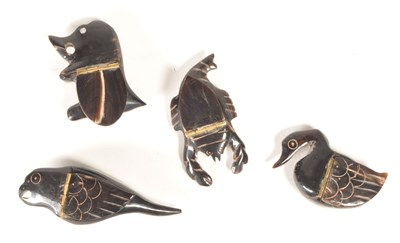 Lot 252 - COLLECTION OF FOUR VINTAGE HORN SNUFF BOXES