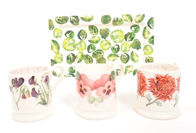 Lot 432 - EMMA BRIDGEWATER COFFEE MUGS & SPROUT TRAY