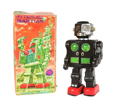 Lot 565 - TINPLATE TOYS - VINTAGE JAPANESE HORIKAWA ATTACKING MARTIAN