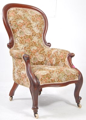 Lot 689 - 19TH CENTURY VICTORIAN MAHOGANY SPOONBACK ARMCHAIR