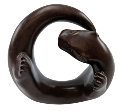 Lot 1 - LAURENCE BRODERICK (BRITISH, 1935-2024) - LIMITED EDITION BRONZE MODEL OF A SANDAIG OTTER