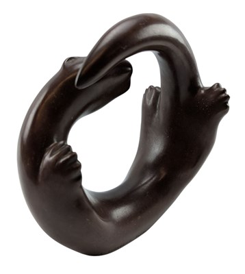 Lot 1 - LAURENCE BRODERICK (BRITISH, 1935-2024) - LIMITED EDITION BRONZE MODEL OF A SANDAIG OTTER
