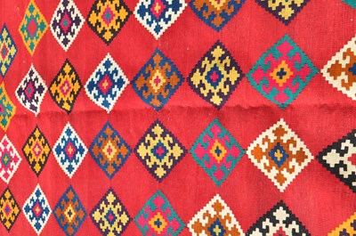 Lot 796 - SOUTH WEST PERSIAN QASHGAI KILIM RUG