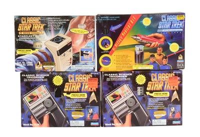 Lot 661 - STAR TREK - X4 INTERACTIVE PLAYSETS
