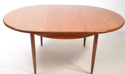 Lot 626 - VICTOR B WILKINS FOR G PLAN - TEAK MID CENTURY TALBE & CHAIRS