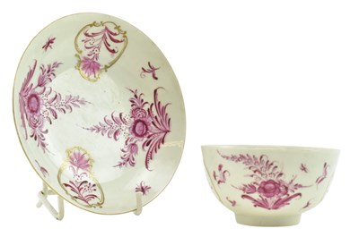 Lot 25 - WORCESTER PORCELAIN 18TH CENTURY CHINESE BOWL AND SAUCER