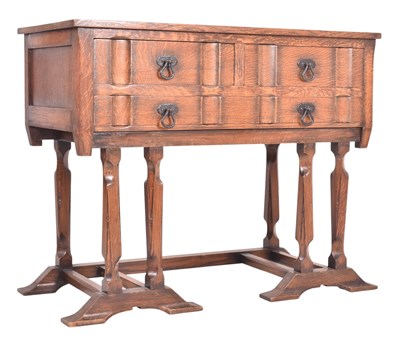Lot 264 - ARTS & CRAFTS OAK WOOD SIDEBOARD CHEST ON LEGS