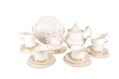 Lot 59 - ROYLA ALBERT - VAL D'OR PATTERN TEA SERVICE