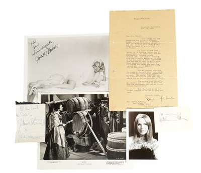 Lot 132 - ACTORS / HOLLYWOOD - COLLECTION OF ASSORTED AUTOGRAPHS