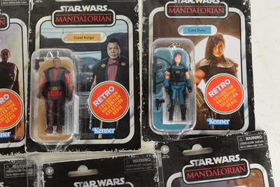 Lot 606 - STAR WARS - THE MANDALORIAN RETRO COLLECTION ACTION FIGURES