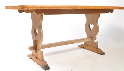 Lot 1022 - 20TH CENTURY OAK REFECTORY DINING TABLE