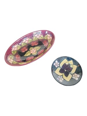 Lot 78 - MOORCROFT - TWO LATE 20TH CENTURY STUDIO POTTERY DISHES