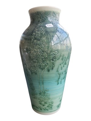 Lot 81 - MANNER OF DENNIS CHINA WORKS CONTEMPORARY STUDIO POTTERY VASE