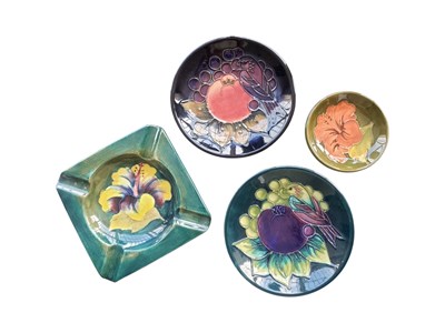Lot 96 - MOORCROFT - COLLECTION OF FOUR 20TH CENTURY POTTERY DISHES