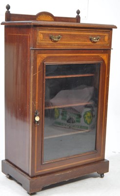 Lot 991 - EDWARDIAN MAHOGANY INLAID PIER CABINET