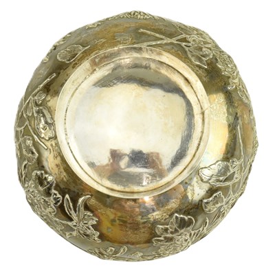 Lot 8 - EARLY 20TH CENTURY CHINESE HALLMARKED SILVER BOWL