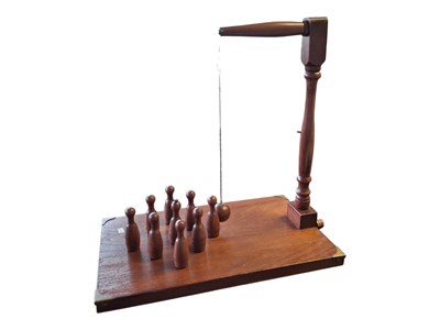 Lot 310 - VINTAGE MAHOGANY TABLE TOP / BAR SKITTLES SET