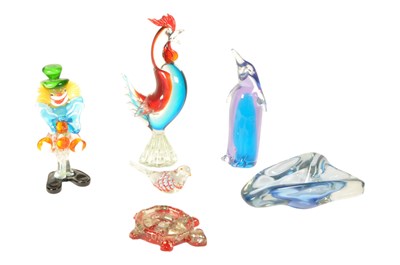 Lot 125 - F.M KONTSGLAS - MID CENTURY SWEDISH GLASS PENGUIN