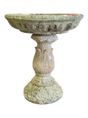 Lot 979 - 20TH CENTURY STONE COMPOSITE BIRD BATH ORNAMENT