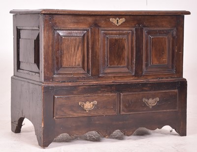 Lot 361 - 17TH CENTURY WELSH OAK COFFER - MULE CHEST