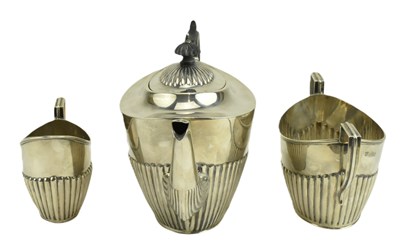 Lot 5 - 20TH CENTURY EDWARD VII / GEORGE V HALLMARKED SILVER TEA SET