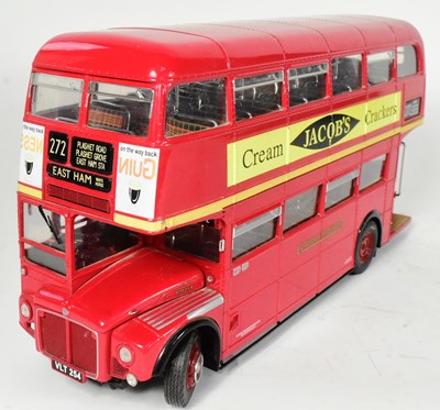 Lot 164 - DIECAST - SUNSTAR 1/24 SCALE DIECAST ROUTEMASTER MODEL BUS