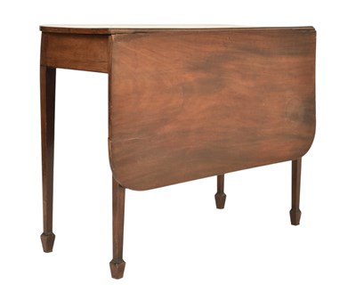 Lot 532 - 19TH CENTURY MAHOGANY SINGLE DROP LEAF SIDE TABLE
