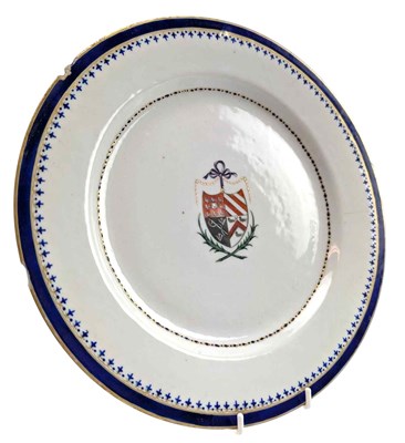 Lot 40 - CHINESE EXPORT 1791 PORCELAIN ARMORIAL PLATE FOR CHADWICK ARMS