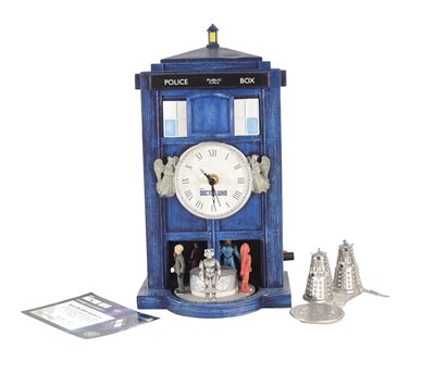 Lot 655 - DR WHO - TARDIS SCULPTED CLOCK BY BRADFORD EXCHANGE