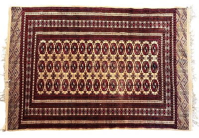 Lot 389 - 20TH CENTURY PERSIAN ISLAMIC BOKHARA HAND WOVEN CARPET RUG
