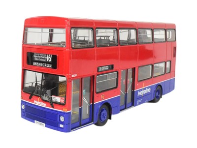 Lot 95 - DIECAST - GILBOW 1/24 SCALE DIECAST MODEL BUS