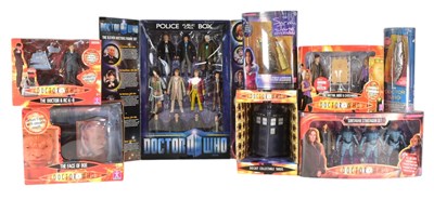 Lot 687 - DOCTOR WHO - CHARACTER OPTIONS - COLLECTION OF ACTION FIGURES