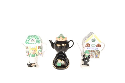 Lot 151 - WADE - LATE 20TH CENTURY CERAMIC ANDY CAPP FIGURES AND TEAPOTS