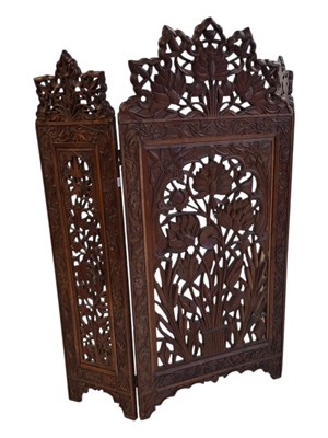 Lot 936 - EARLY 20TH CENTURY ANGLO INDIAN CARVED FIRESCREEN